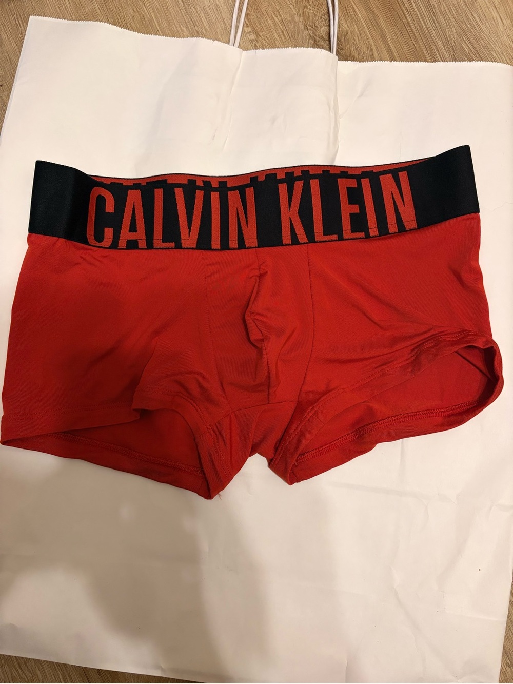 Calvin Klein Microfiber low rise Trunk - red stretch large logo new size S